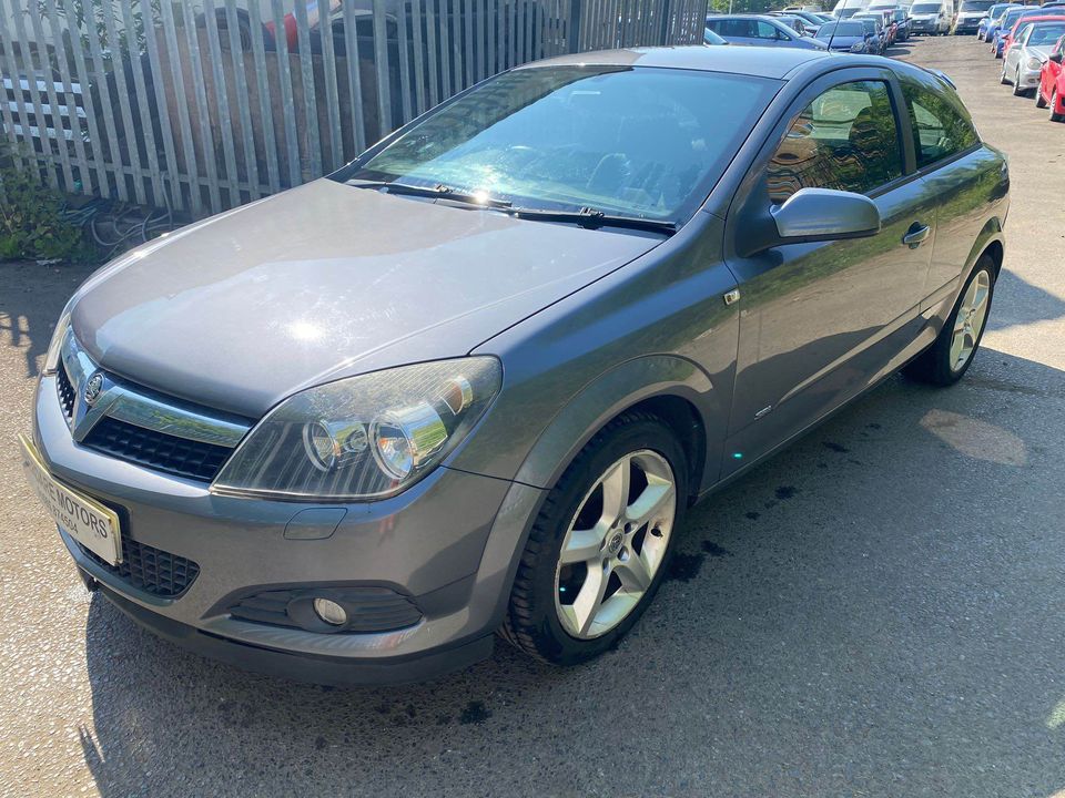 2007 Vauxhall Astra coupe turbo Aberdare Motors