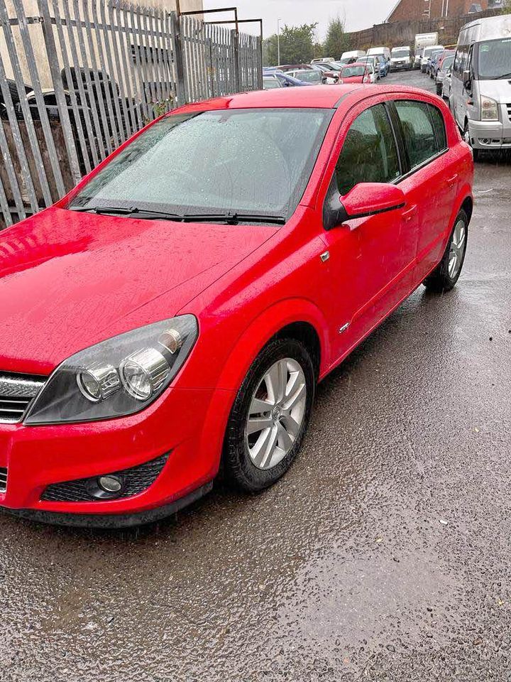 2009 Vauxhall Astra 1.6 petrol Aberdare motors