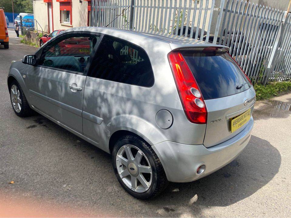 2008 Ford fiesta aberdare motors