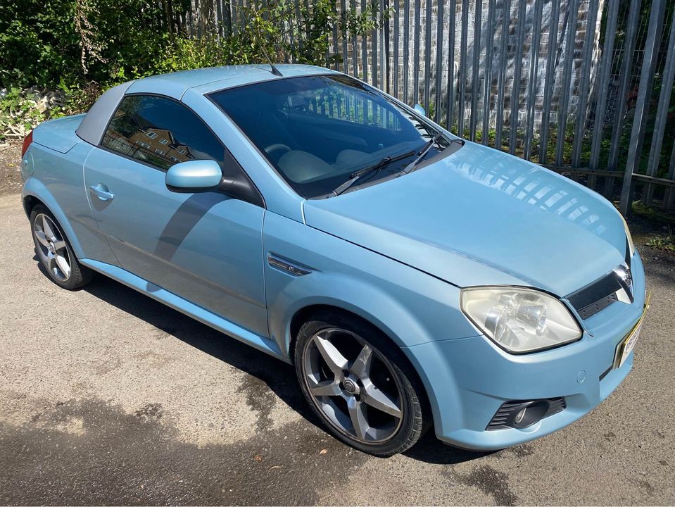 2006 Vauxhall tigra aberdare motors