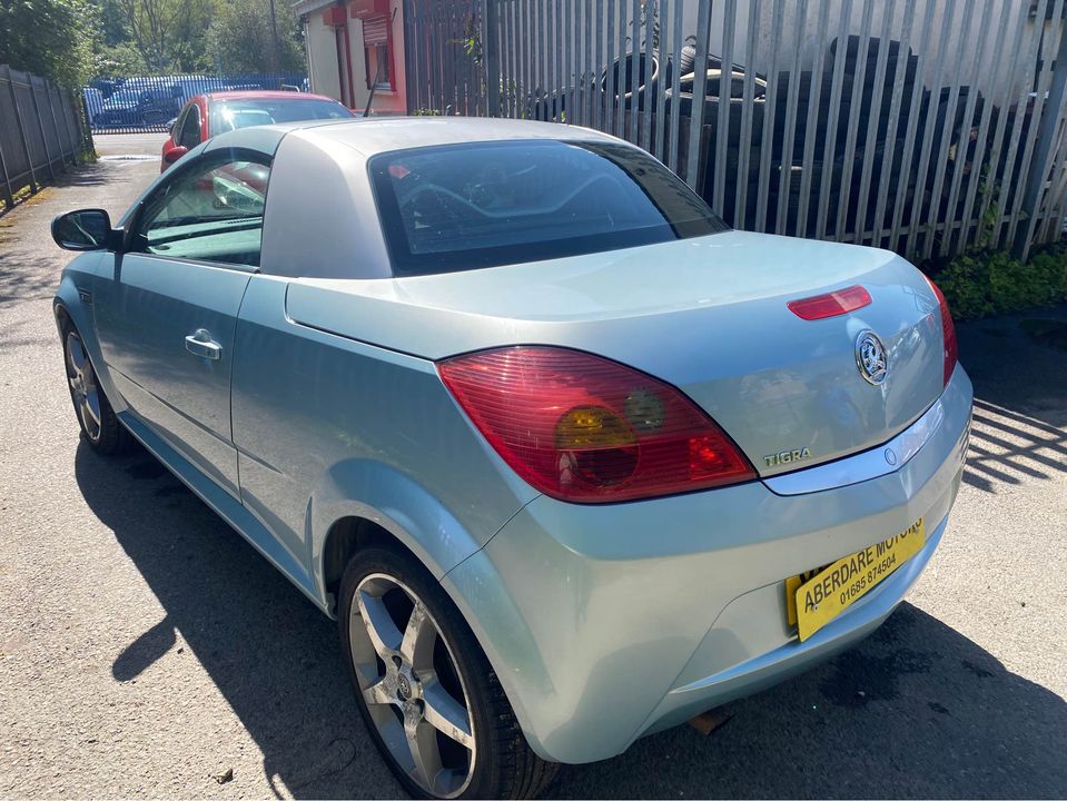 2006 Vauxhall tigra aberdare motors