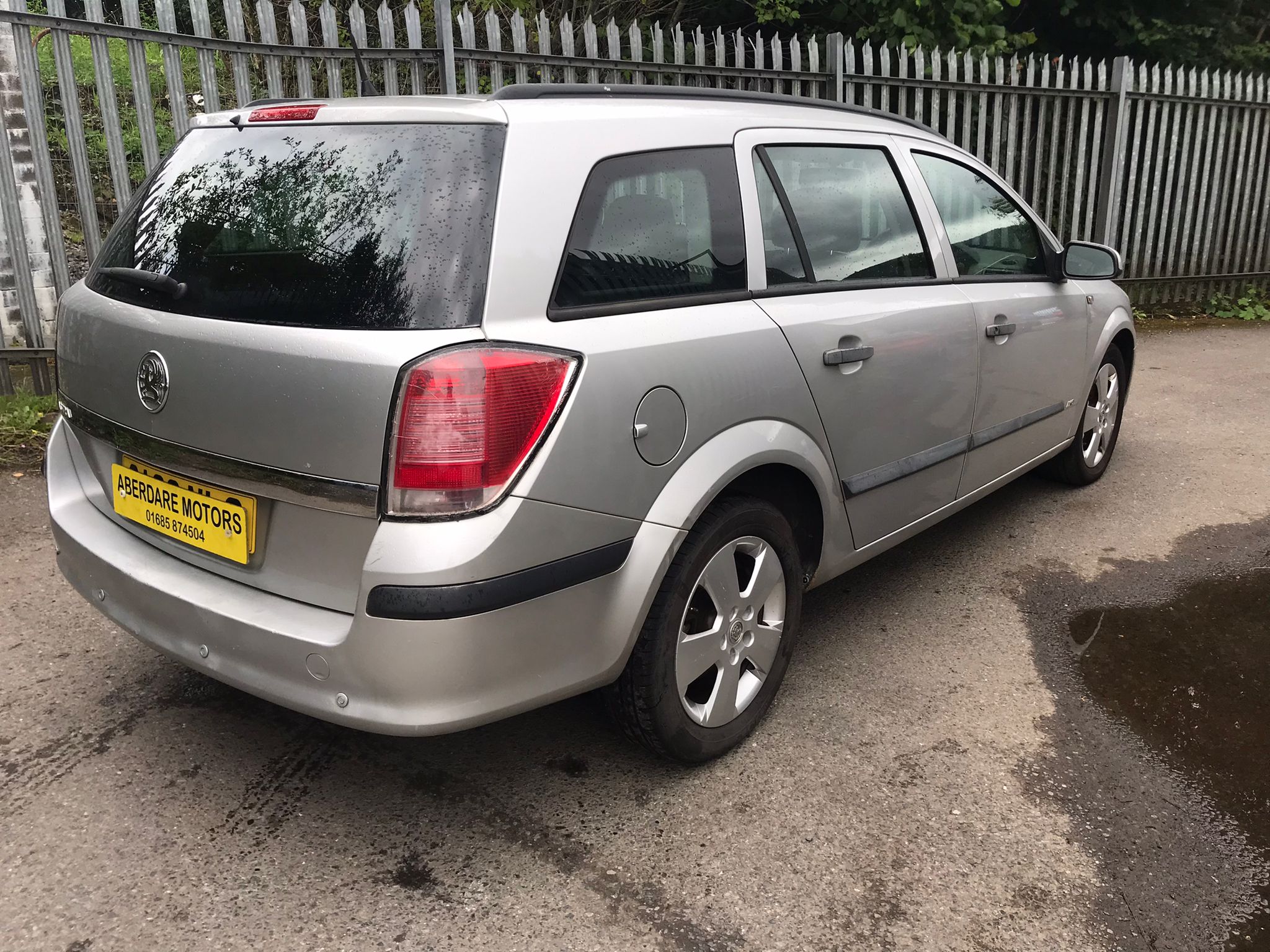 2006 Vauxhall astra estate aberdare motors