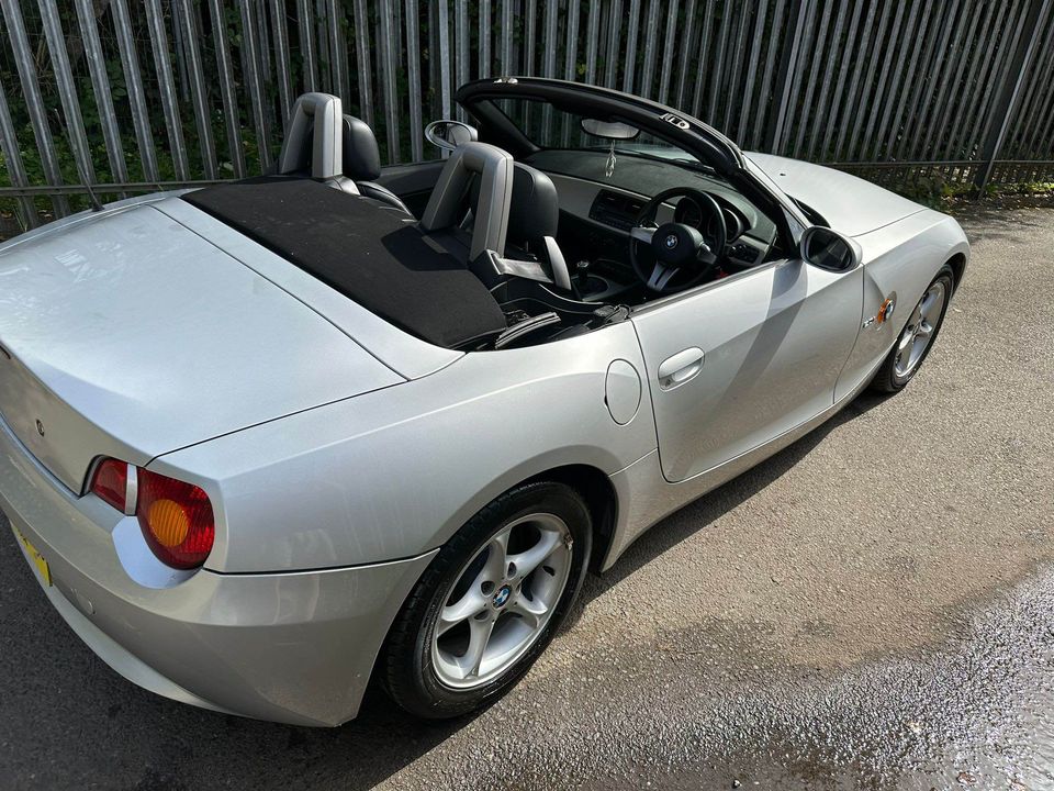 2005 BMW z4 aberdare motors