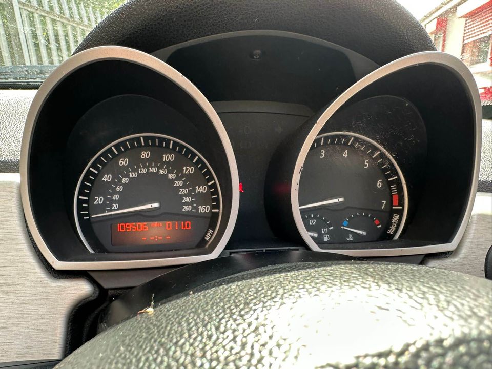 2005 BMW z4 aberdare motors