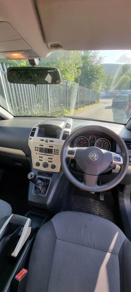 2008 Vauxhall zafira aberdare motors