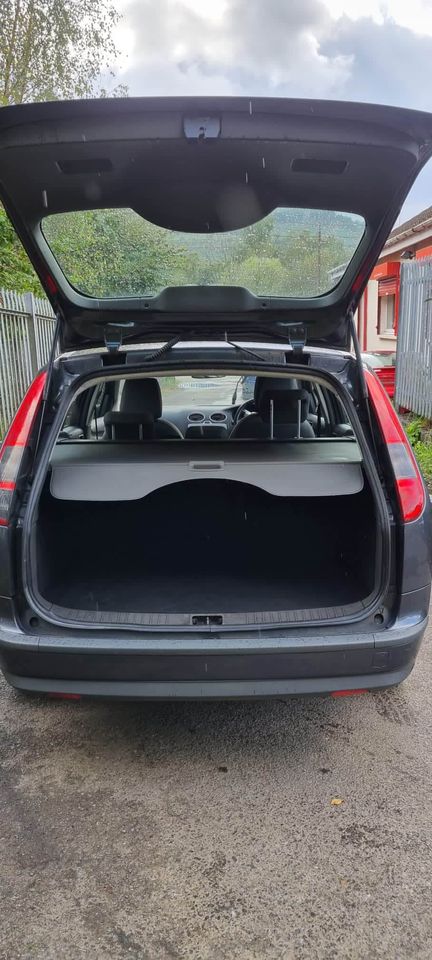 2007 Ford focus aberdare motors
