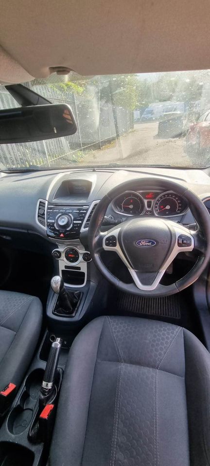 2011 ford fiesta aberdare motors