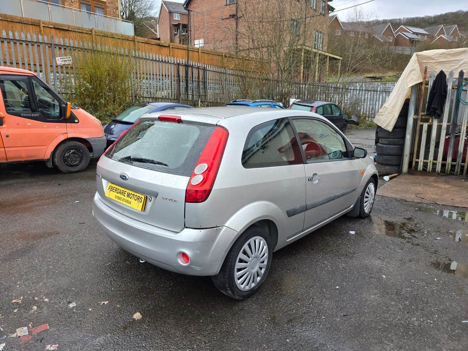 used ford fiesta automatic