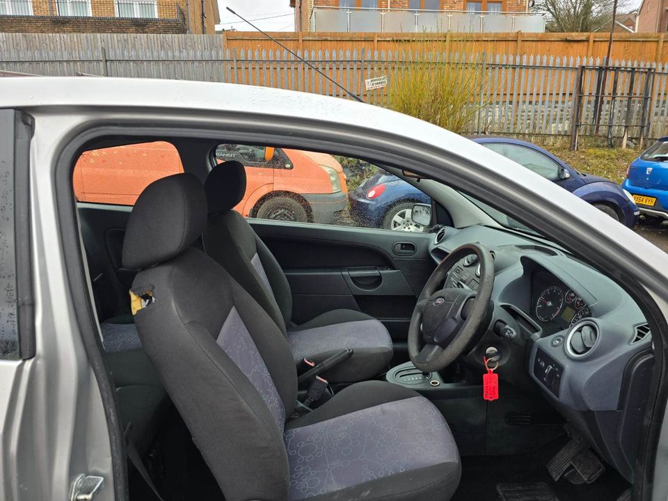 used ford fiesta automatic