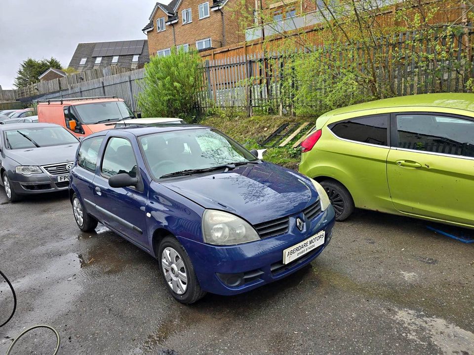 used renault clio