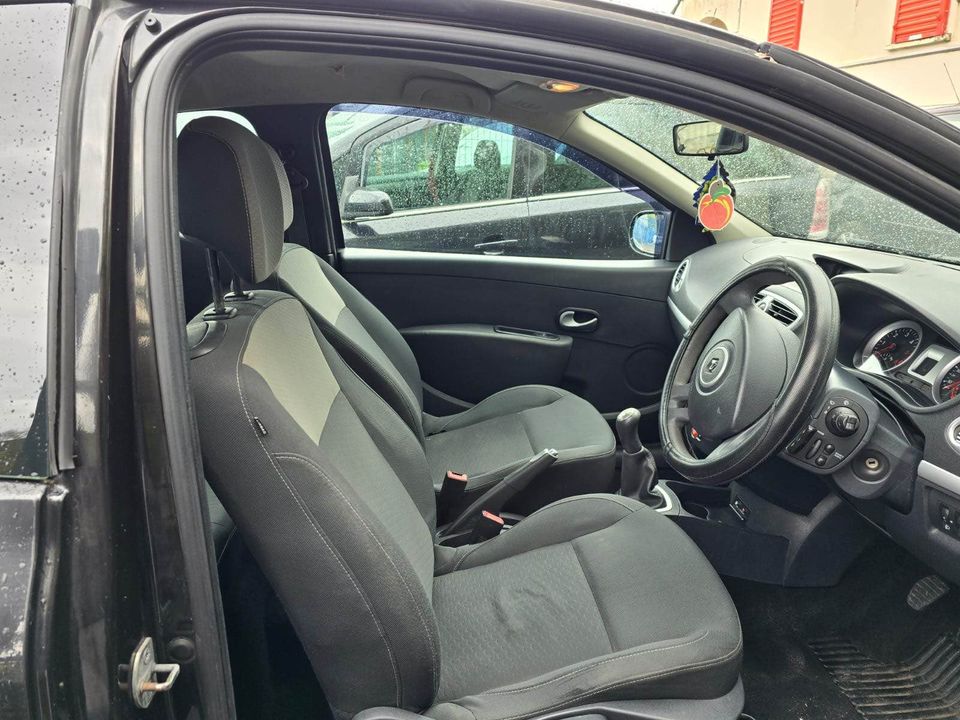 used renault clio