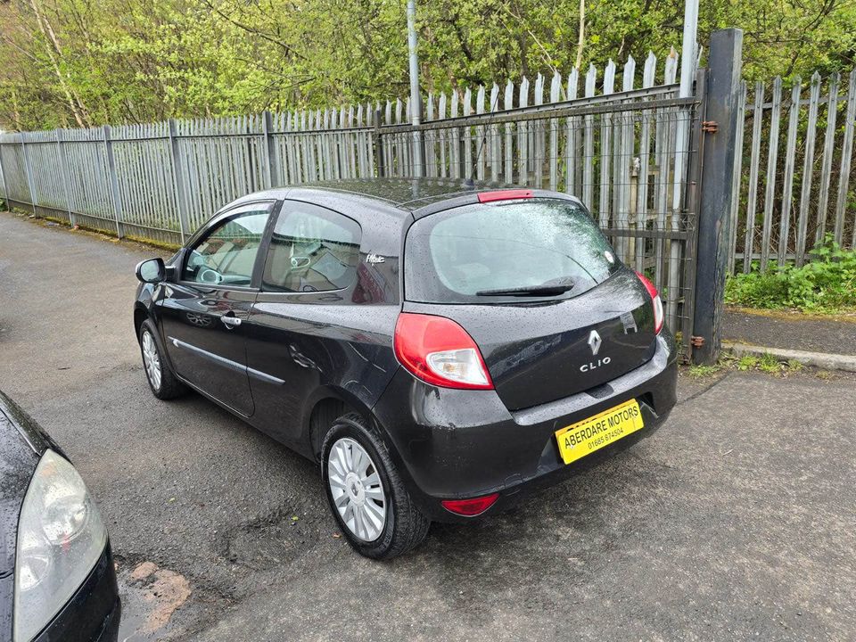 used renault clio