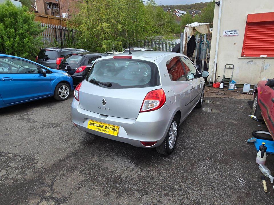 used renault clio