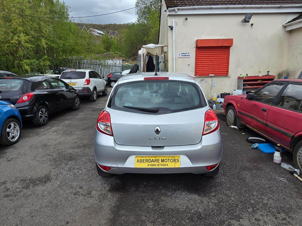 used renault clio